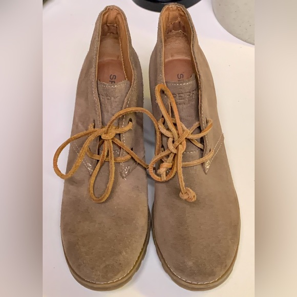 Women’s 7 M Sperry Topsider STELLA Tan Suede Wedge Ankle Boots - Picture 11 of 16